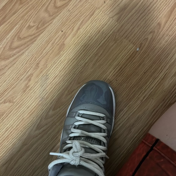 COPY - Worn a few times , clean laces , everything nice - Picture 2 of 5